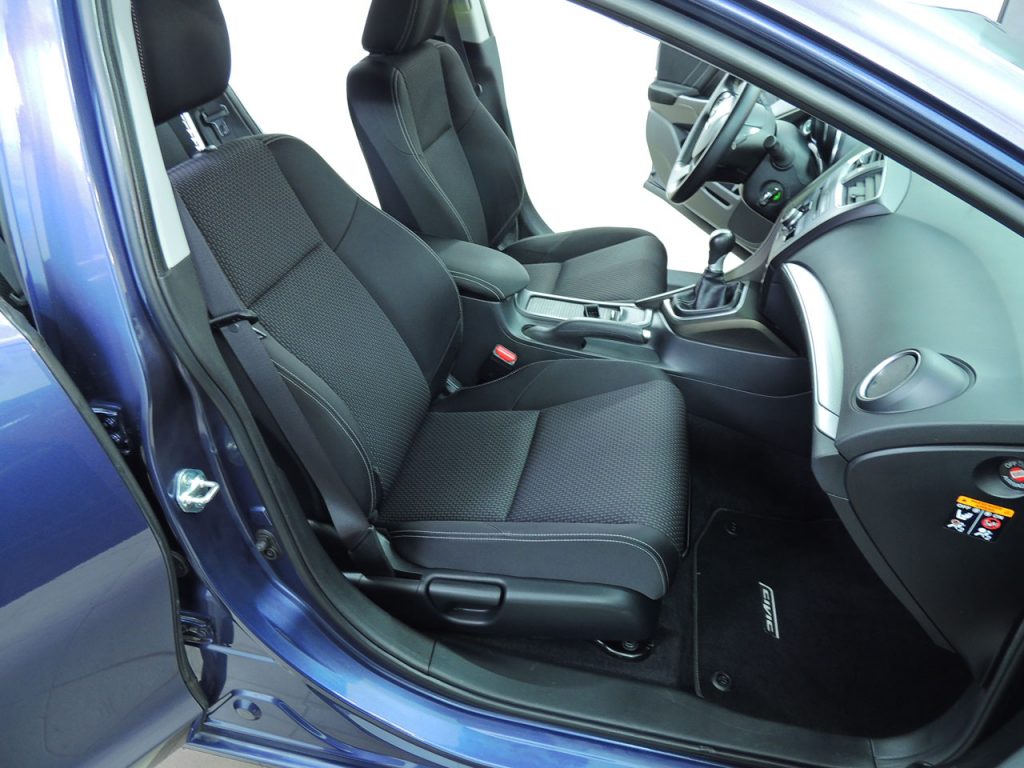 Honda Civic 1.6 diesel 2015 rok 9