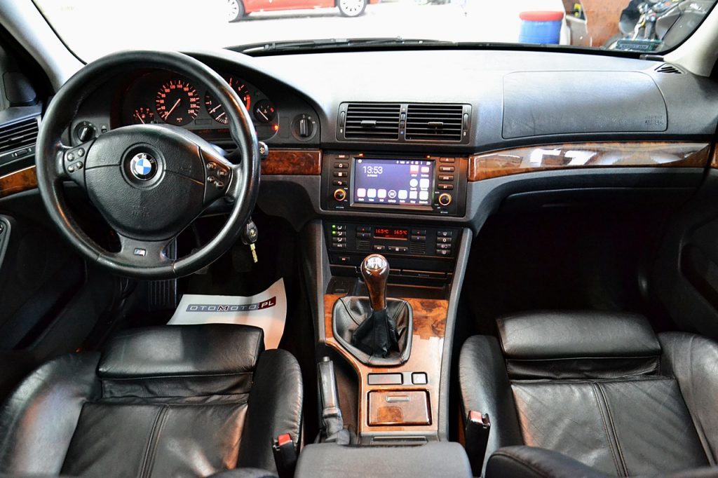 BMW E39 540i 13