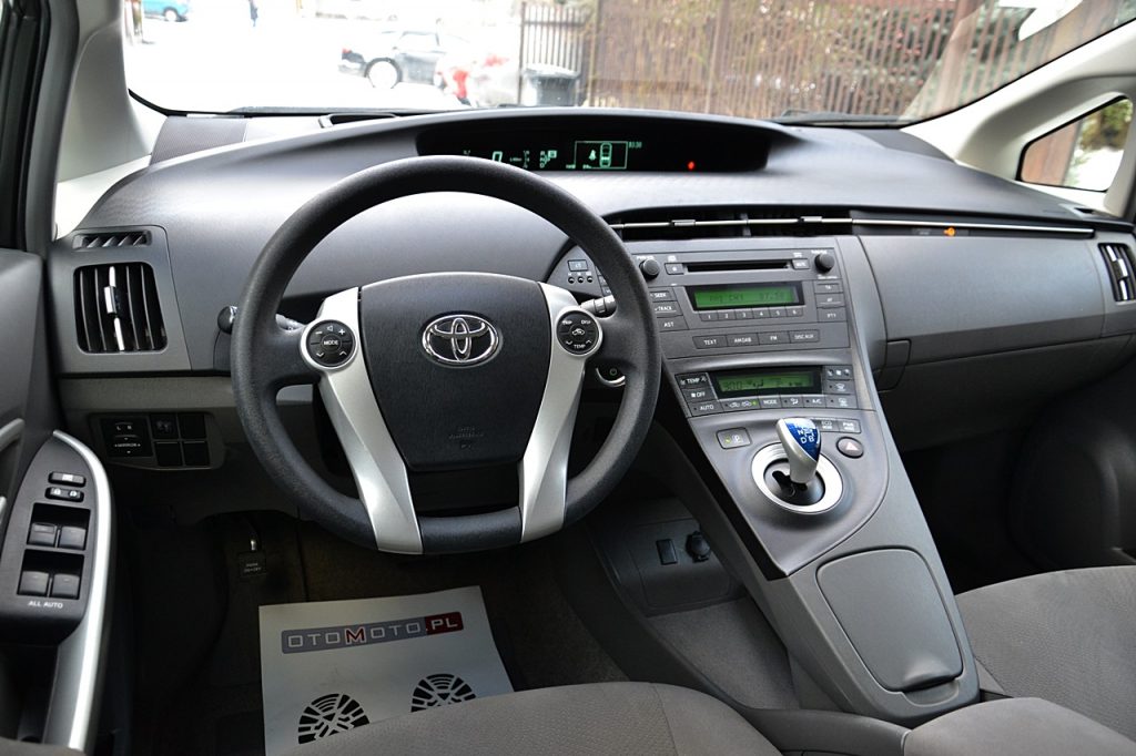 Toyota Prius 51
