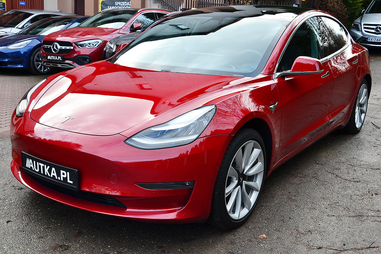 Tesla Model 3 AWD LR 1