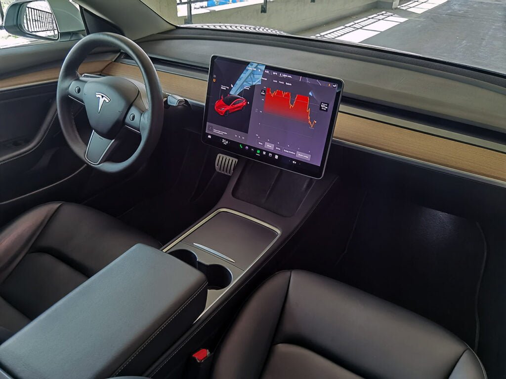 TESLA MODEL 3 PERFORMANCE 2021 21