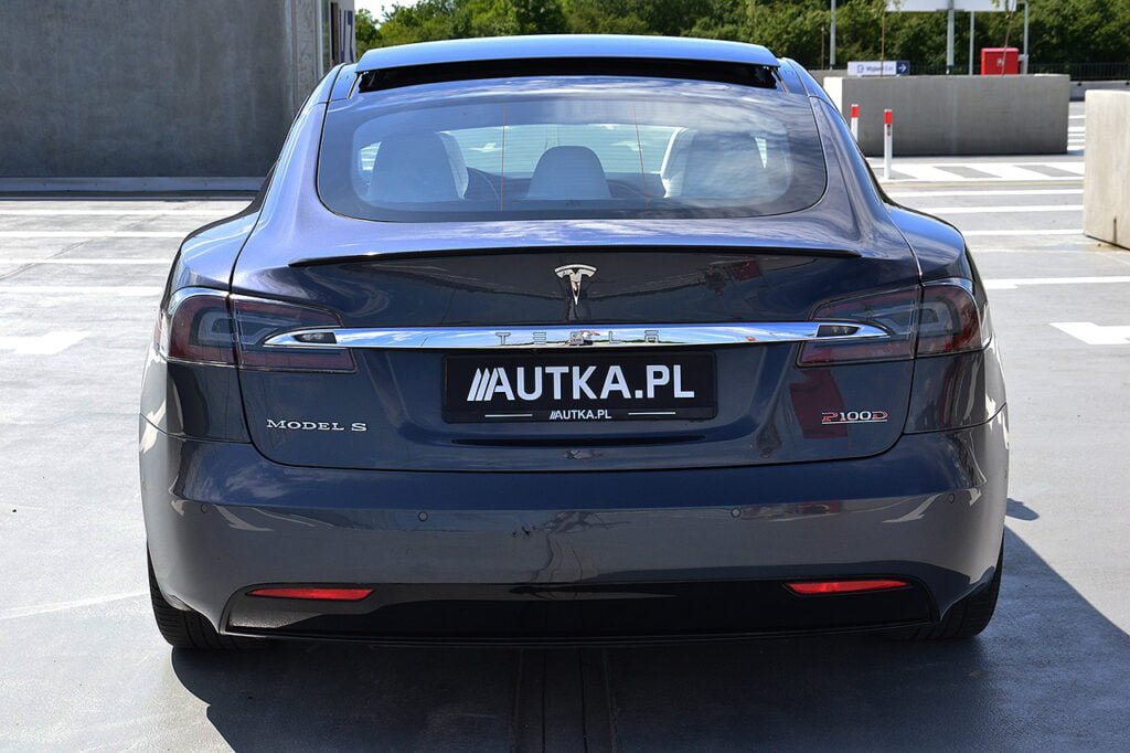 TESLA MODEL S P100D Ludicrous+ 772 KM 7