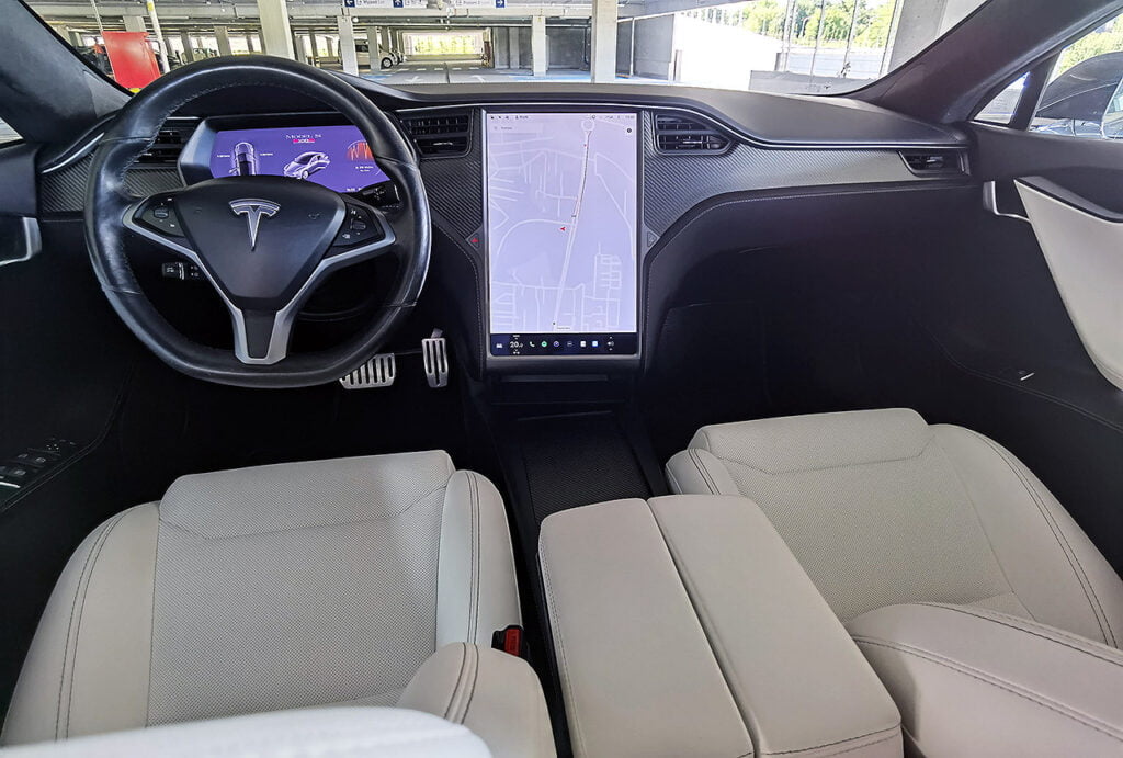 TESLA MODEL S P100D Ludicrous+ 772 KM 34