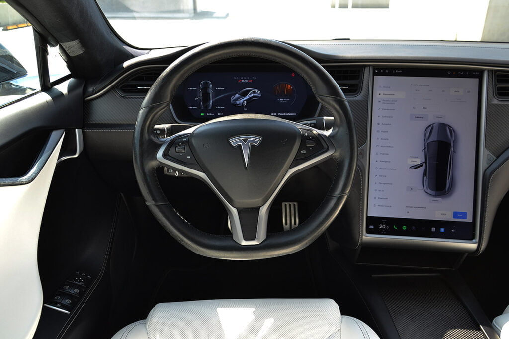 TESLA MODEL S P100D Ludicrous+ 772 KM 20