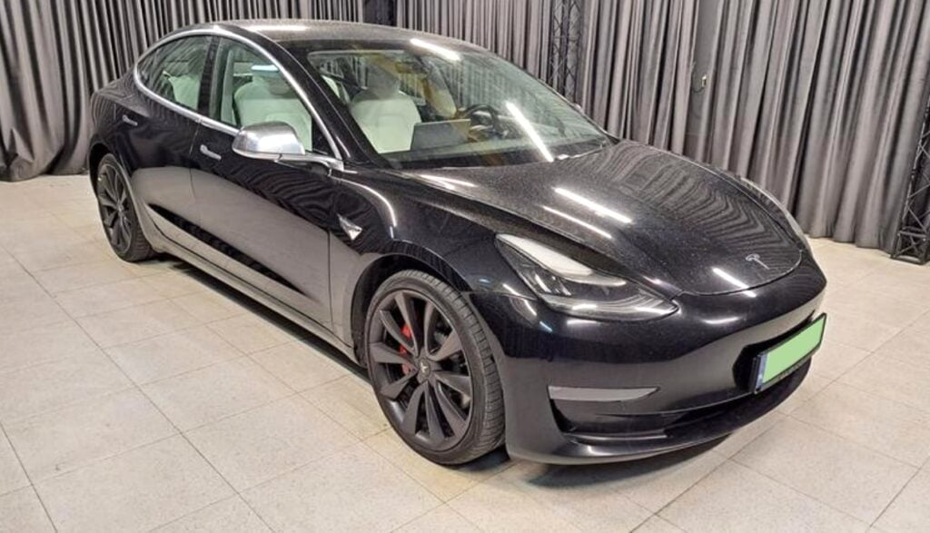 TESLA MODEL 3 PERFORMANCE 2020 BLACK 3