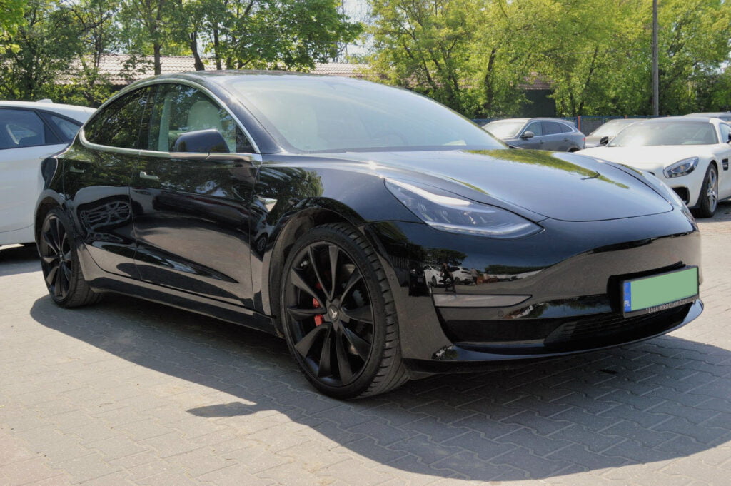 TESLA MODEL 3 PERFORMANCE FSD