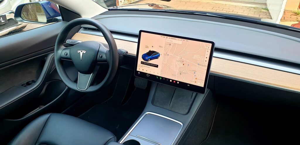 TESLA MODEL 3 LONG RANGE AWD 2021 4