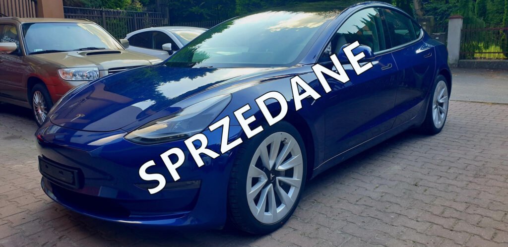 Samochody Elektryczne TESLA 6