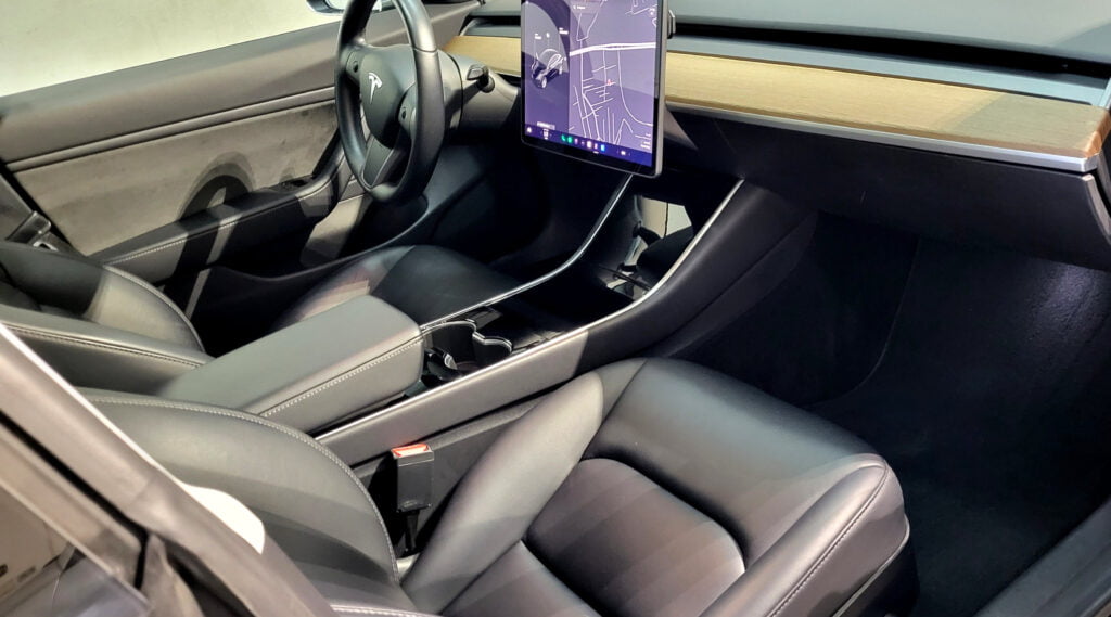 TESLA MODEL 3 LONG RANGE 2019 9