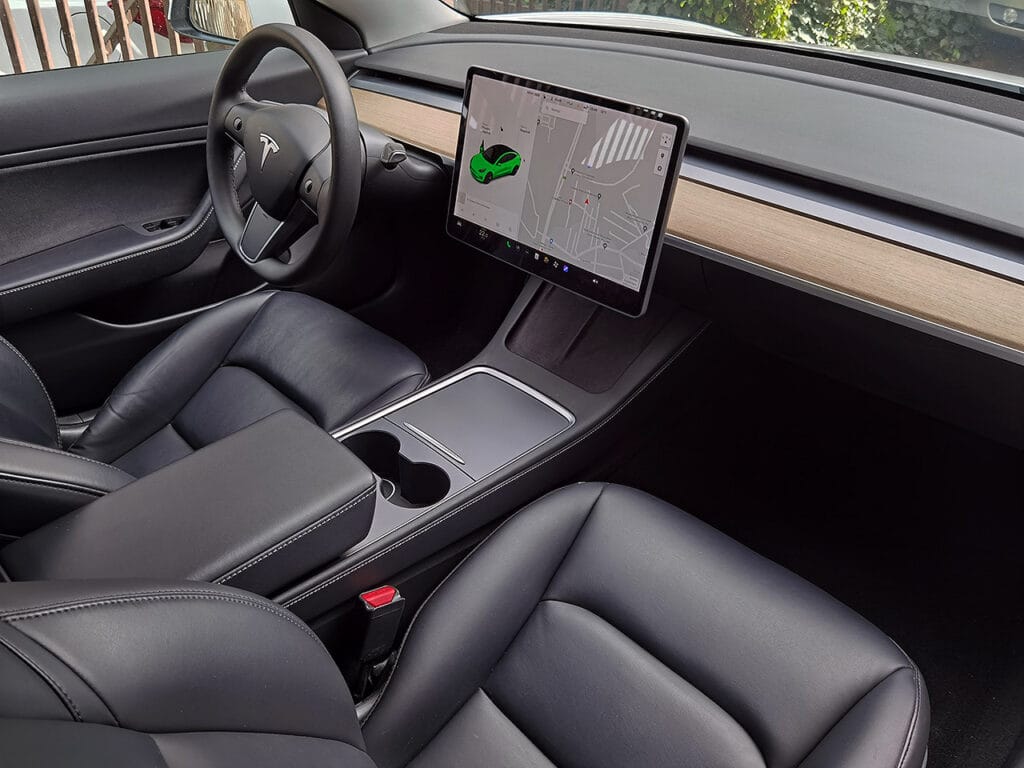 TESLA MODEL 3 LONG RANGE 2021 10