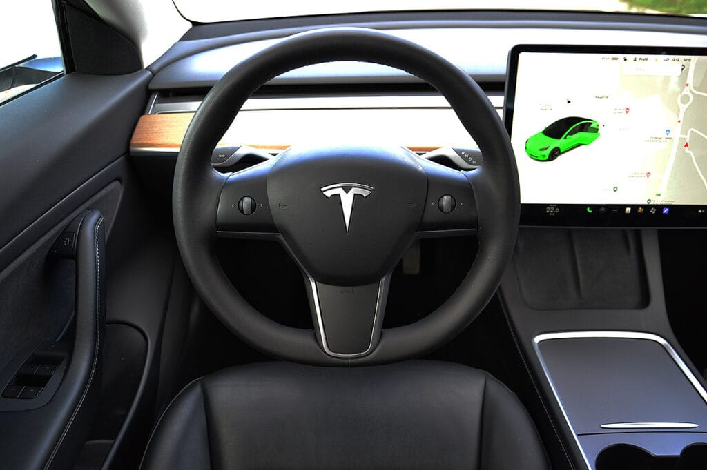 TESLA MODEL 3 LONG RANGE 2021 7