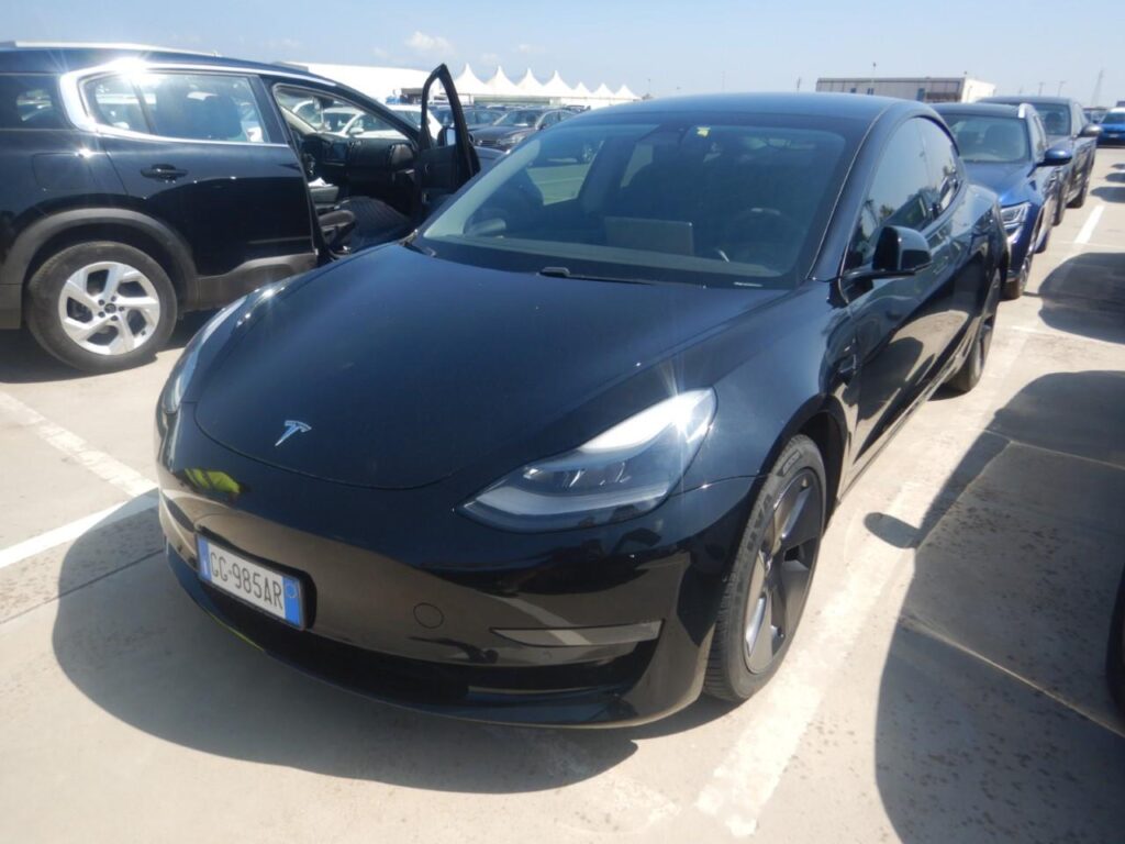 Samochody Elektryczne TESLA 2