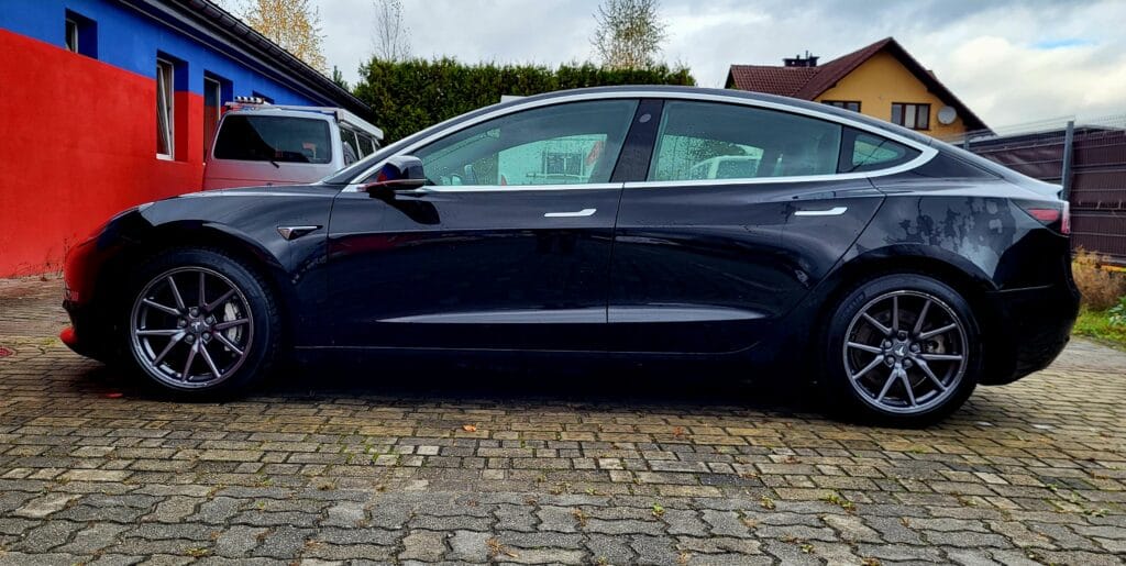 TESLA MODEL 3 LONG RANGE 2019 5