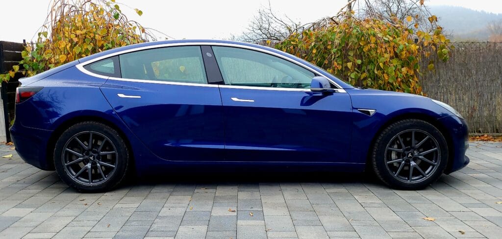 TESLA MODEL 3 LONG RANGE 2019 2