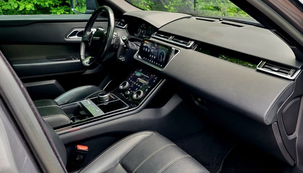 Range Rover Velar 3.0 V6 12 Range Rover Velar 3.0 V6 12