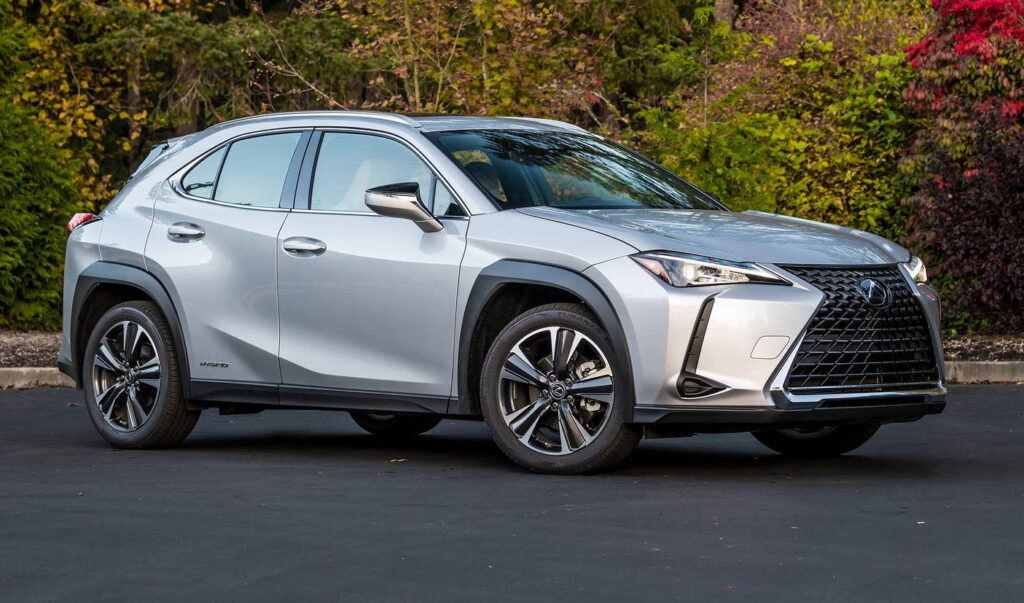 Lexus UX250h - crossover prawie idealny 2